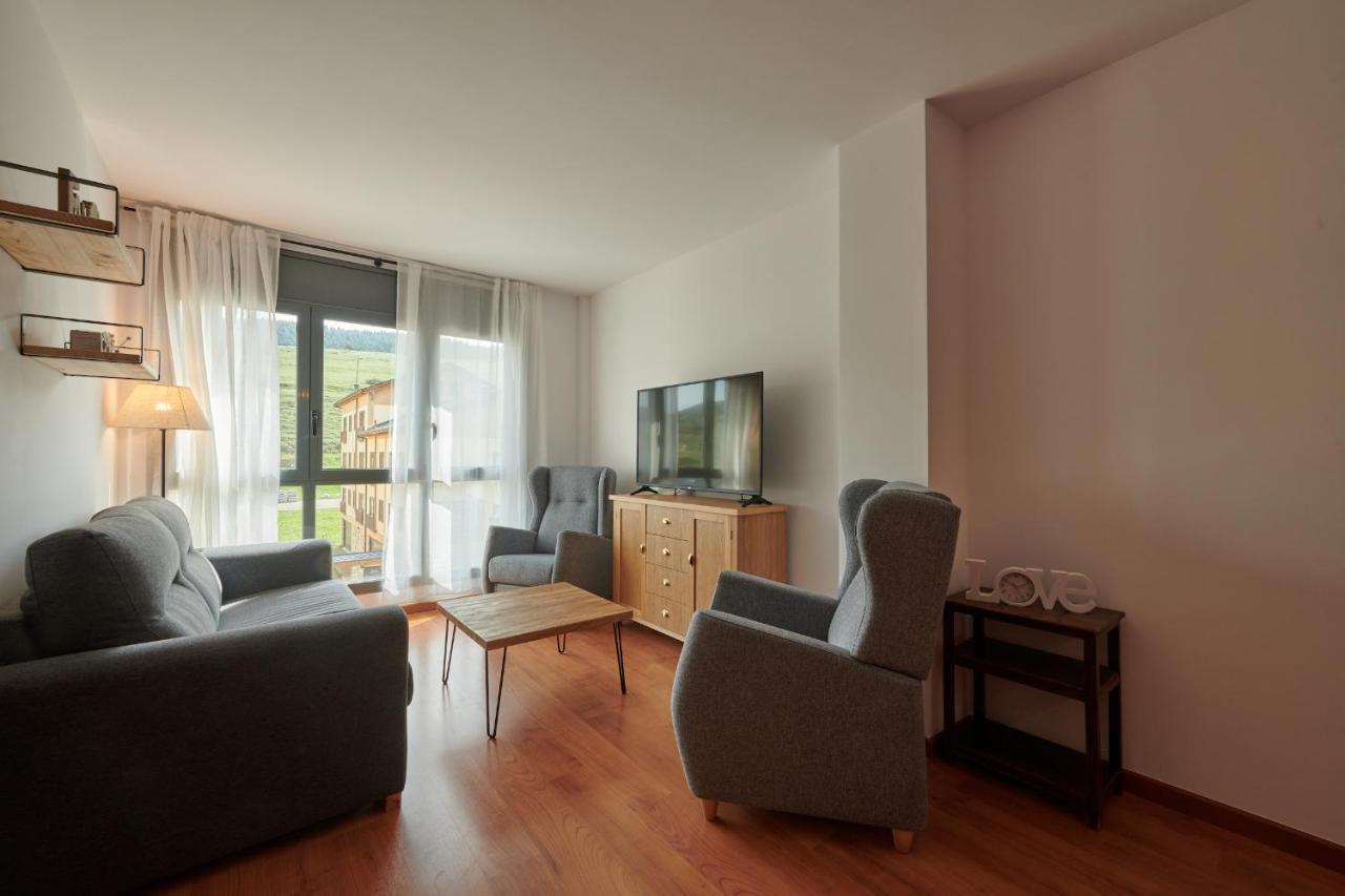 Hauzify I Apartament Bella Molina Alp Eksteriør billede